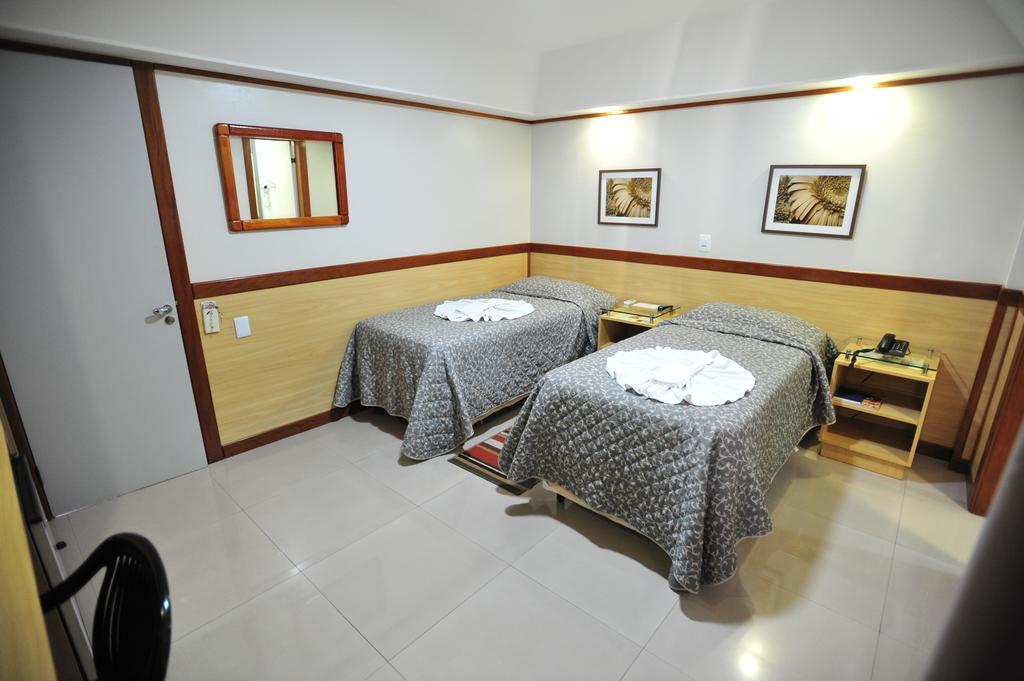 Hotel Premium Plaza Muriae Exterior photo